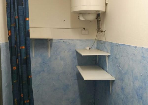 Areté real, Prenájom skladových priestorov v obci Viničné