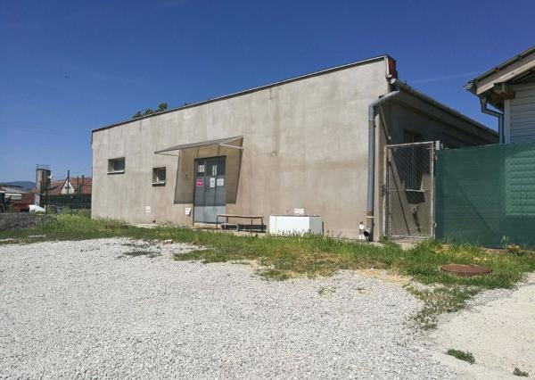 Areté real, Prenájom skladových priestorov v obci Viničné