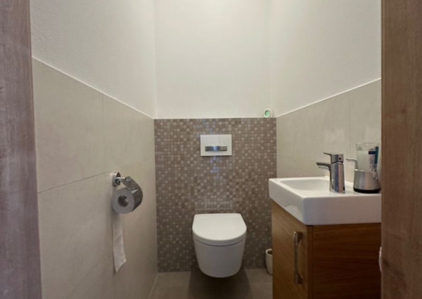 ARETÉ REAL - PREDAJ NOVOSTAVBY 4-IZBOVÉHO RD V NOVEJ LOKALITE, ŠENKVICE, A. BEHUNKA