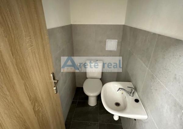 ARETÉ REAL- prenájom skladovacích, výrobných, kancelárskych priestoroch po kompletnej rekonštrukcii v Pezinku.