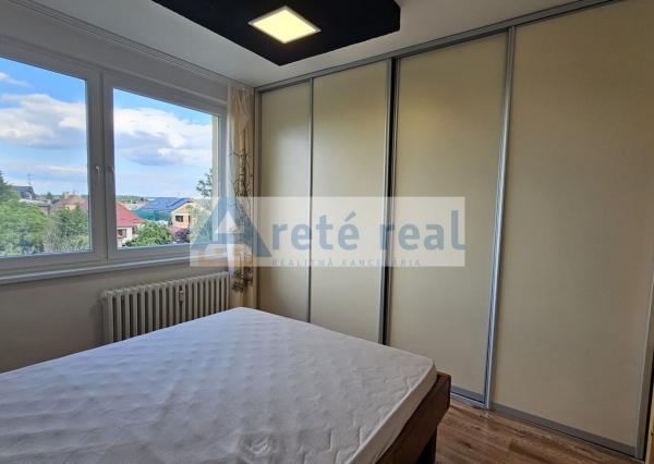 Areté real -Rezervované! Predaj výborne dispozične riešeného 3-izbového bytu s balkónom v dobrej lokalite v Pezinku, ul. Bystrická