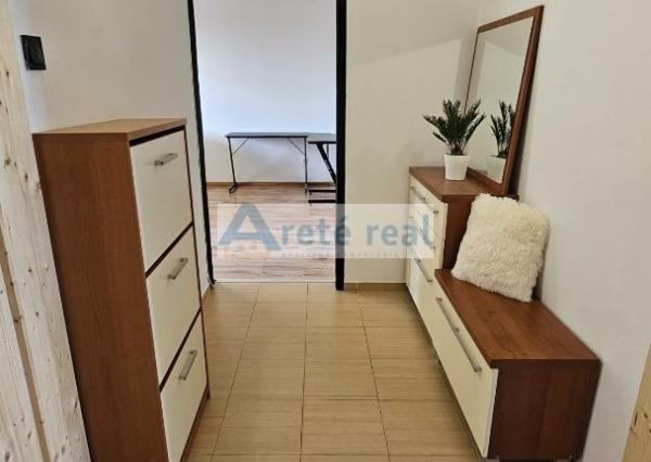 Areté real -Rezervované! Predaj výborne dispozične riešeného 3-izbového bytu s balkónom v dobrej lokalite v Pezinku, ul. Bystrická