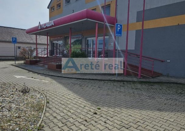 Areté real - Prenájom skladového priestoru aj s parkovacím miestom v lokalite s dobrým prístupom v Pezinku,ul. Šenkvická cesta, areál GAS CENTRUM