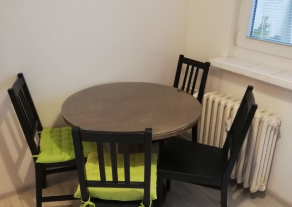 Areté real- Výmena slnečného 2 i.bytu v centre Senca s loggiou, výťah.