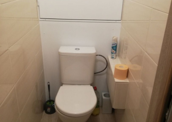 Areté real- Výmena slnečného 2 i.bytu v centre Senca s loggiou, výťah.