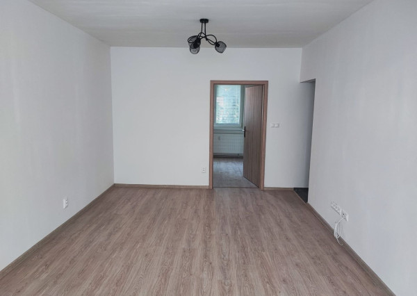 Areté real-Pripravujeme-Predaj slnečného 3izb.bytu po kompletnej rekonštrukcii s loggiou, murovanou pivnicou, miesto plné zelene