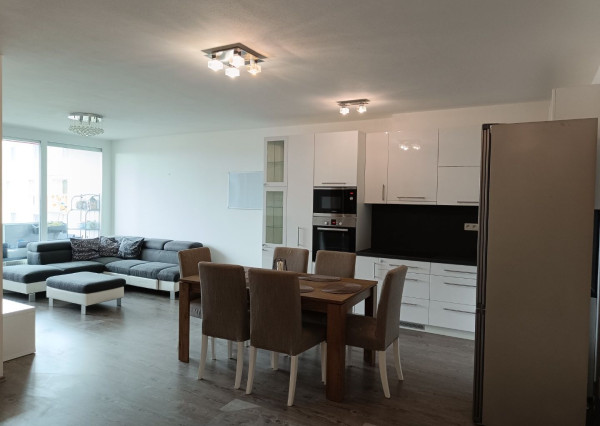 ARETÉ REAL-PRENÁJOM 4 IZ.BYTU V NOVOSTAVBE, VLASTNÉ PARKOVACIE MIESTO,PIVNICA,LOGGIA