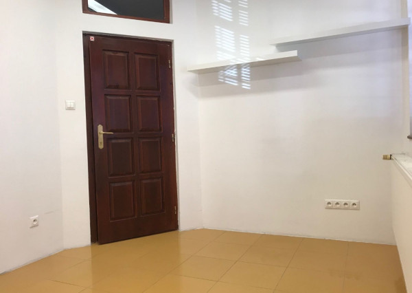 ARETÉ REAL - PRENÁJOM KOMERČNÉHO PRIESTORU NA SKRÁŠLOVACIE ÚČELY V CENTRE PEZINKA, M.R. ŠTEFÁNIKA