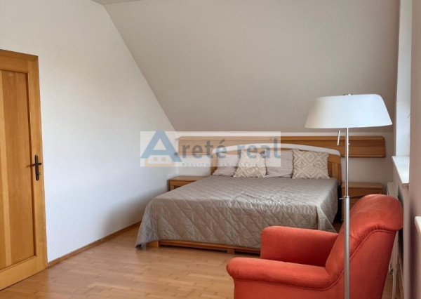 ARETÉ REAL - Predaj 4-izbového rodinného domu vo výbornom stave