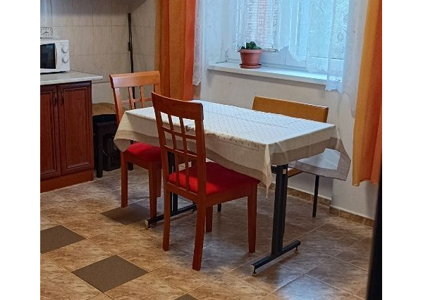 ARETÉ REAL - REZERVOVANÉ! PREDAJ ZAUJÍMAVÉHO 2-IZ.BYTU V CENTRE MESTA PEZINKA, TEHLOVÝ,PIVNICA