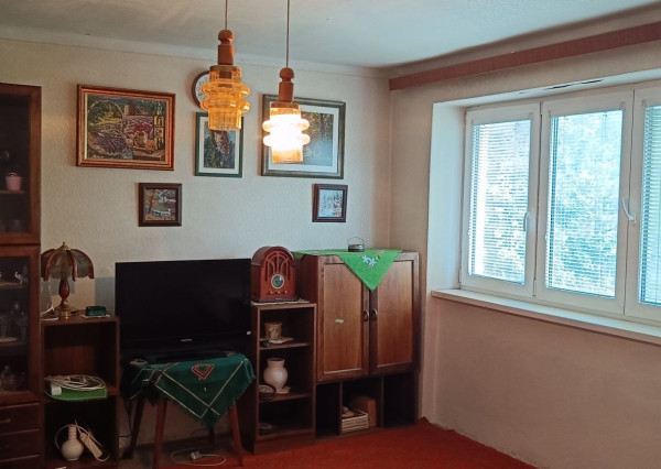 ARETÉ REAL - REZERVOVANÉ! PREDAJ ZAUJÍMAVÉHO 2-IZ.BYTU V CENTRE MESTA PEZINKA, TEHLOVÝ,PIVNICA