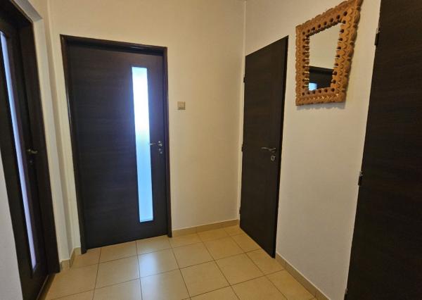 REZERVOVANÉ-PREDAJ SLNEČNÉHO 2 IZB.BYTU S BALKÓNOM, MUROVANOU PIVNICOU,MIESTO PLNÉ ZELENE V PEZINKU,SÍDLISKO JUH