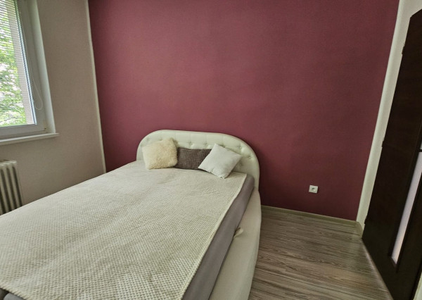 REZERVOVANÉ-PREDAJ SLNEČNÉHO 2 IZB.BYTU S BALKÓNOM, MUROVANOU PIVNICOU,MIESTO PLNÉ ZELENE V PEZINKU,SÍDLISKO JUH