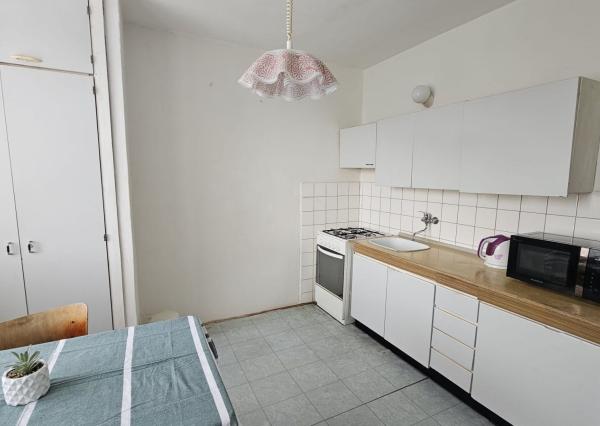 REZERVOVANÉ-PREDAJ SLNEČNÉHO 2 IZB.BYTU S BALKÓNOM, MUROVANOU PIVNICOU,MIESTO PLNÉ ZELENE V PEZINKU,SÍDLISKO JUH