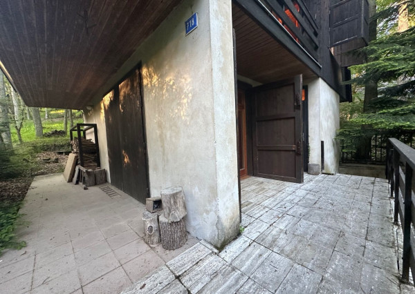 ARETÉ REAL – PREDAJ REKREAČNEJ CHATY PRI TRNIANSKOM POTOKU, PEZINOK, KUČIŠDORFSKÁ DOLINA