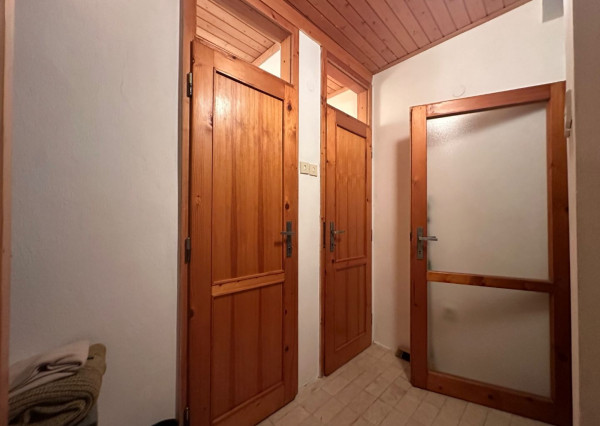 ARETÉ REAL – PREDAJ REKREAČNEJ CHATY PRI TRNIANSKOM POTOKU, PEZINOK, KUČIŠDORFSKÁ DOLINA