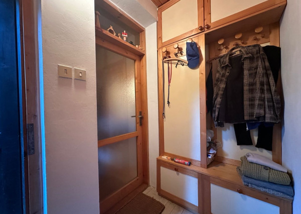 ARETÉ REAL – PREDAJ REKREAČNEJ CHATY PRI TRNIANSKOM POTOKU, PEZINOK, KUČIŠDORFSKÁ DOLINA