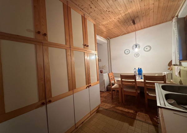 ARETÉ REAL – PREDAJ REKREAČNEJ CHATY PRI TRNIANSKOM POTOKU, PEZINOK, KUČIŠDORFSKÁ DOLINA