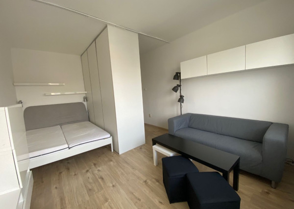 ARETÉ REAL - ZARIADENÝ 1-IZBOVÝ BYT SO SPACÍM KÚTOM V PRIAMOM CENTRE MESTA,  PEZINOK, ZÁHRADNÁ