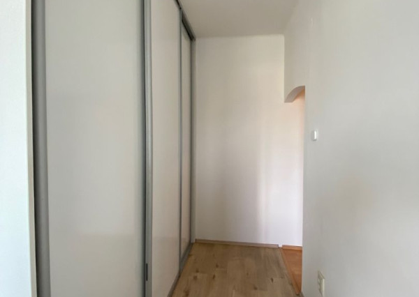 ARETÉ REAL - ZARIADENÝ 1-IZBOVÝ BYT SO SPACÍM KÚTOM V PRIAMOM CENTRE MESTA,  PEZINOK, ZÁHRADNÁ