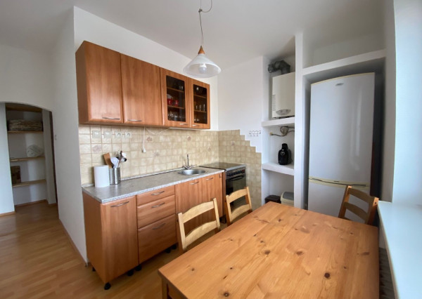 ARETÉ REAL - ZARIADENÝ 1-IZBOVÝ BYT SO SPACÍM KÚTOM V PRIAMOM CENTRE MESTA,  PEZINOK, ZÁHRADNÁ