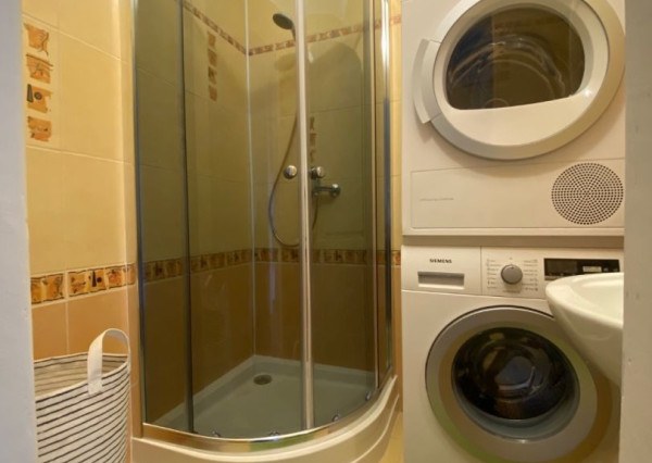 ARETÉ REAL - ZARIADENÝ 1-IZBOVÝ BYT SO SPACÍM KÚTOM V PRIAMOM CENTRE MESTA,  PEZINOK, ZÁHRADNÁ