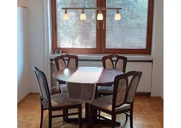 ARETÉ REAL- Predaj 4 izbového rodinného domu vo Svätom Jure, parkovacie miesto, záhrada, kúpou voľný