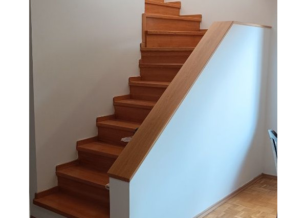 ARETÉ REAL- Predaj 4 izbového rodinného domu vo Svätom Jure, parkovacie miesto, záhrada, kúpou voľný