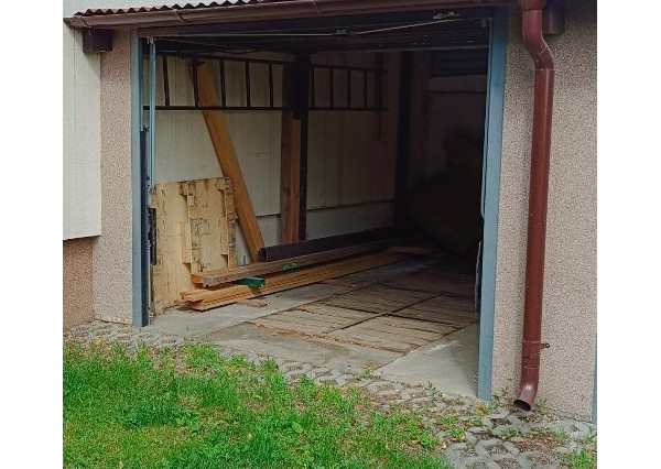 ARETÉ REAL- Predaj 4 izbového rodinného domu vo Svätom Jure, parkovacie miesto, záhrada, kúpou voľný