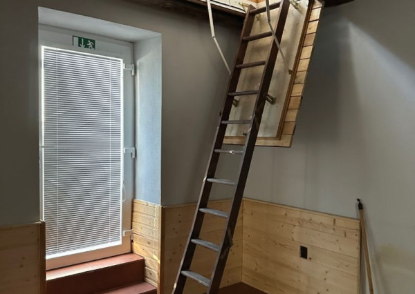 ARETÉ REAL – PREDAJ KOMERČNEJ BUDOVY V CENTRE MESTA, PEZINOK, HRNČIARSKA