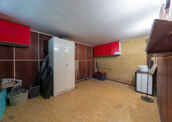 ARETÉ REAL – PREDAJ 4 -IZBOVÉHO RODINNÉHO DOMU S MNOHÝM PRÍSLUŠENSTVOM, BUDMERICE, PODHÁJSKA