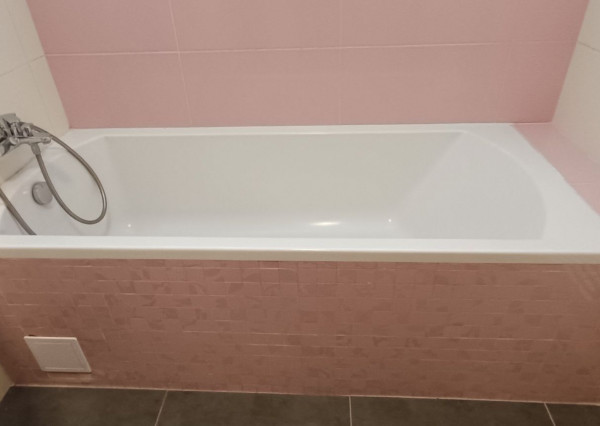 ARETÉ REAL - PREDAJ TEHLOVÉHO, SLNEČNÉHO 2-IZ.BYTU S VEĽKORYSOU VÝMEROU,CENTRUM MESTA PEZINOK