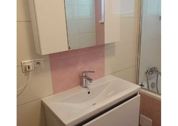 ARETÉ REAL - PREDAJ TEHLOVÉHO, SLNEČNÉHO 2-IZ.BYTU S VEĽKORYSOU VÝMEROU,CENTRUM MESTA PEZINOK