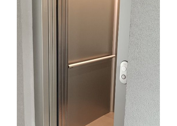 ARETÉ REAL - PREDAJ TEHLOVÉHO, SLNEČNÉHO 2-IZ.BYTU S VEĽKORYSOU VÝMEROU,CENTRUM MESTA PEZINOK