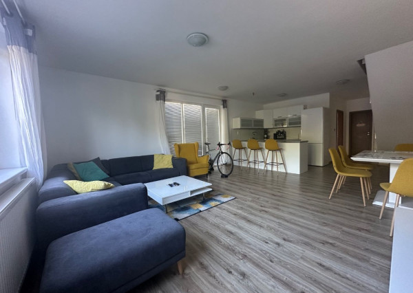 ARETÉ REAL – PRENÁJOM ZARIADENÉHO BYTU SO ZARIADENOU ZÁHRADOU A BAZÉNOM, PARKOVANÍM, PEZINOK, ŠTEBERLOVA