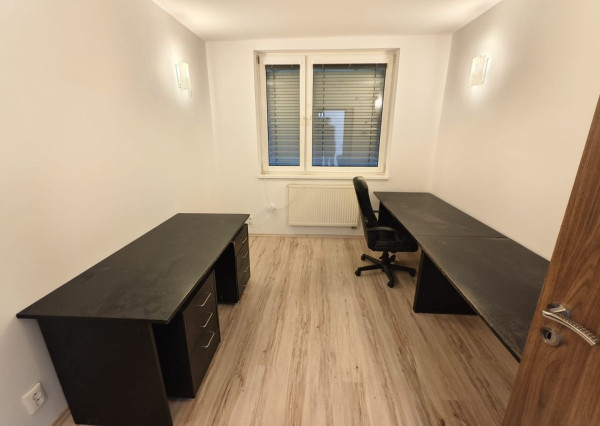 Areté real - Prenájom dvojpodlažného rodinného domu s profesionálnym nahrávacím štúdiom, ul. Hrachová, Bratislava