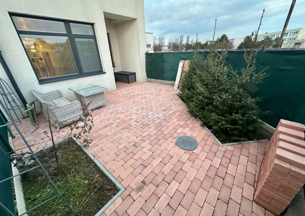 ARETÉ REAL - PREDAJ 3-IZBOVÉHO BYTU S TERASOU. ZÁHRADKOU A PARKOVACÍM STÁTÍM V NOVOSTAVBE SEVERKA, PEZINOK, SUVOROVOVA