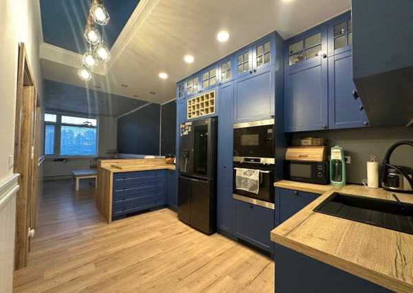 ARETÉ REAL - PREDAJ 3-IZBOVÉHO BYTU S TERASOU. ZÁHRADKOU A PARKOVACÍM STÁTÍM V NOVOSTAVBE SEVERKA, PEZINOK, SUVOROVOVA