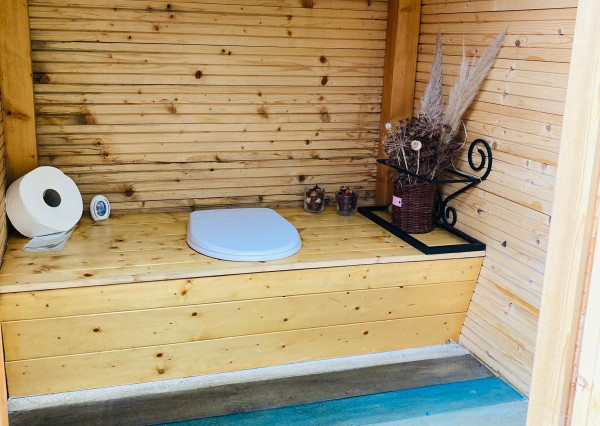 Areté real - Predaj nádhernej chaty s príjemnou atmosférou v krásnom prostredí pod lesom, s panoramatickým výhľadom, Bratislava III