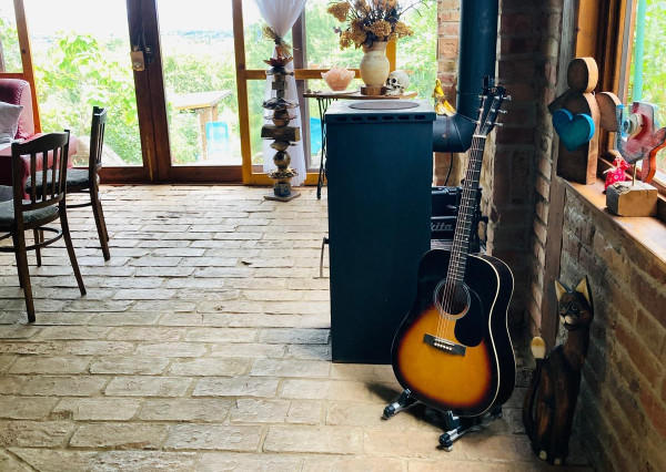 Areté real - Predaj nádhernej chaty s príjemnou atmosférou v krásnom prostredí pod lesom, s panoramatickým výhľadom, Bratislava III