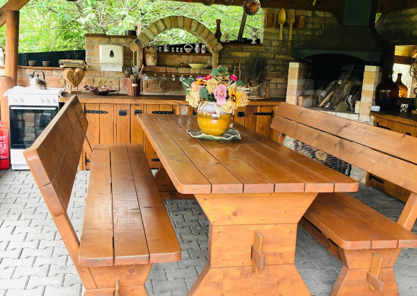 Areté real - Predaj nádhernej chaty s príjemnou atmosférou v krásnom prostredí pod lesom, s panoramatickým výhľadom, Bratislava III