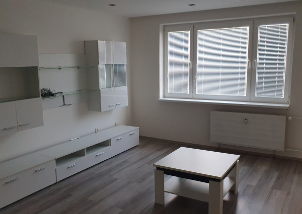 Areté real- prenájom 3-izbový priestranný byt na Severe.