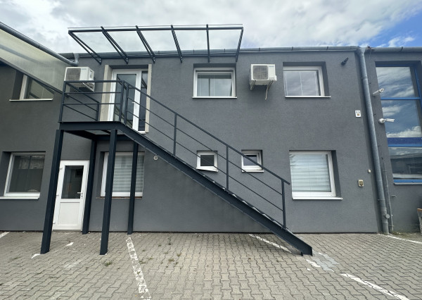 ARETÉ REAL - PRENÁJOM 22m2 ADMINISTRATÍVNEHO PRIESTORU, PEZINOK, MYSLENICKÁ