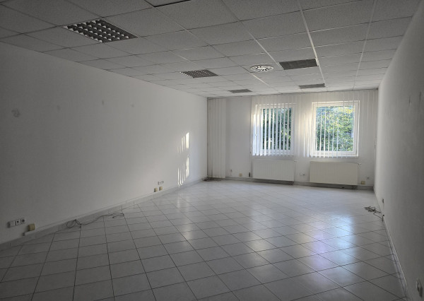 Areté real- prenájom kancelárie v centre Senca