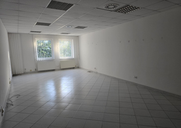 Areté real- prenájom kancelárie v centre Senca