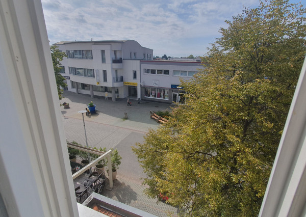 Areté real- ponúkame Vám 3 izb. byt v TOP stave- voľný od 1.9. Senec