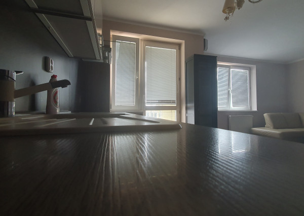 Areté real- ponúkame Vám 3 izb. byt v TOP stave- voľný od 1.9. Senec