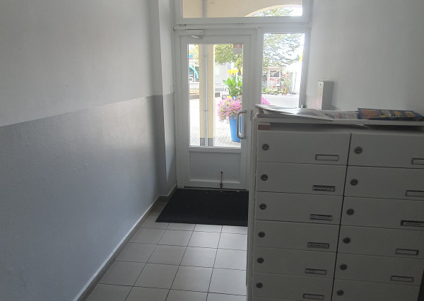 Areté real- ponúkame Vám 3 izb. byt v TOP stave- voľný od 1.9. Senec