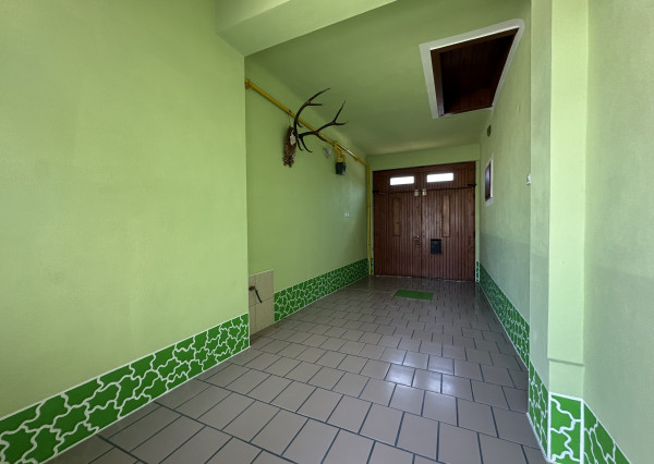 ARETÉ REAL – KÚSOK ROMANTICKÉHO VIDIEKA V CENTRE MESTA, PEZINOK, KALINČIAKOVA