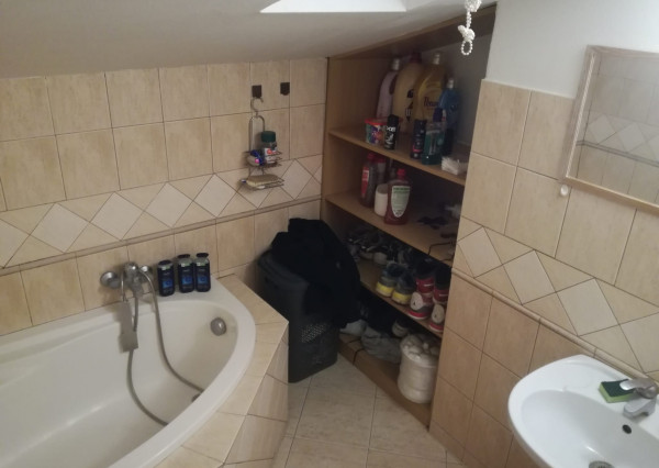 Areté real - Prenájom 2-izbového bytu v blízkosti centra mesta Pezinok